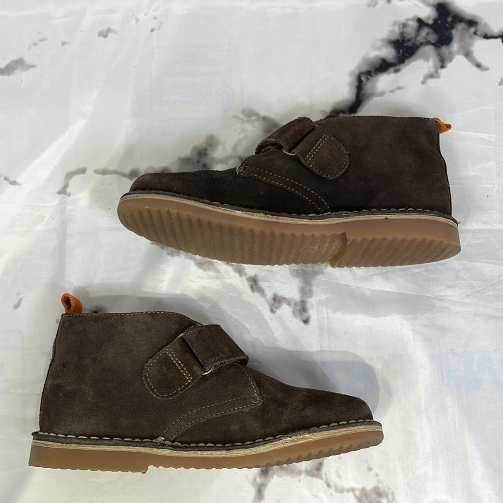 Boden boys suede